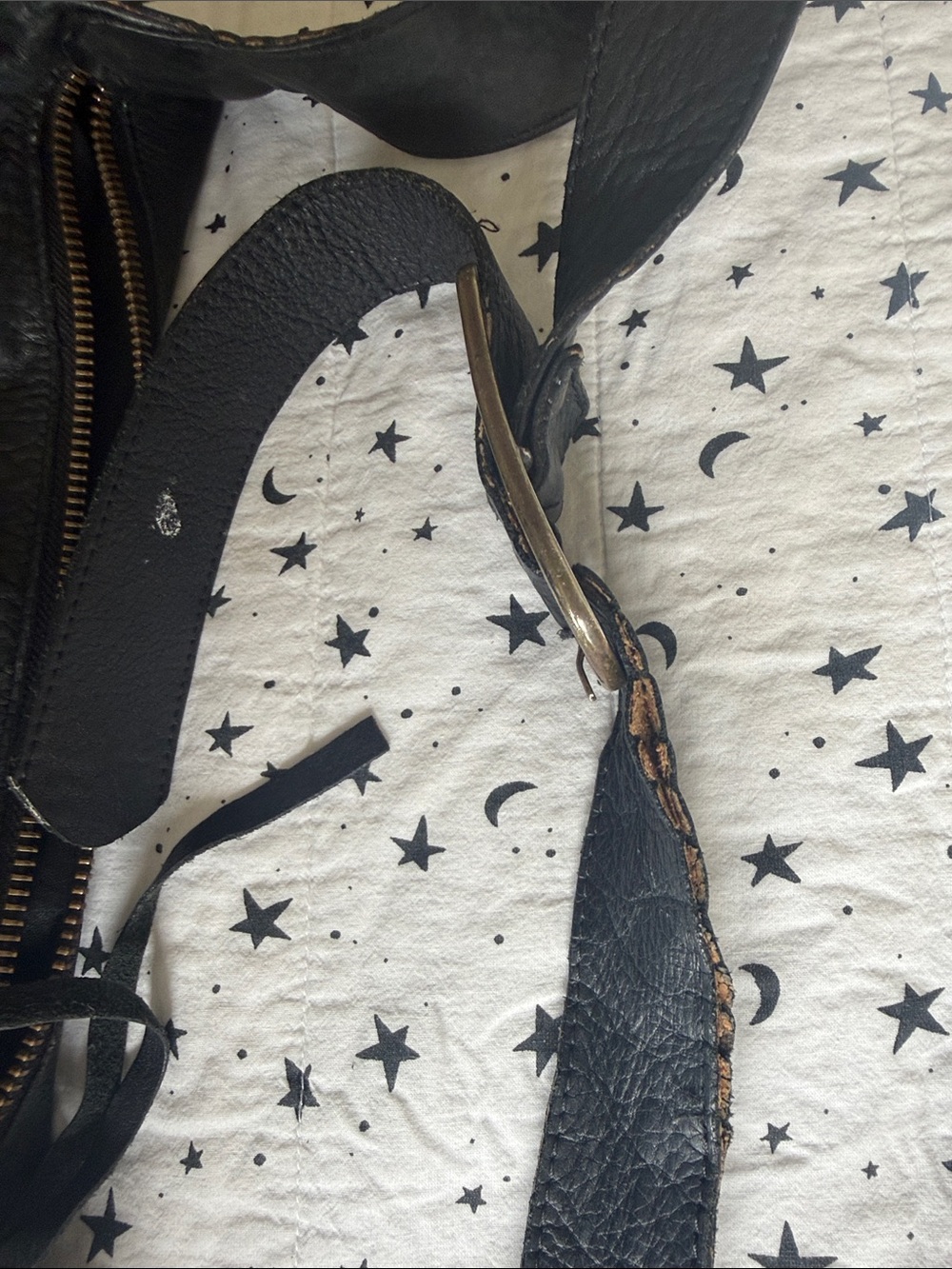Black Leather Multi-Pocket Shoulder Bag, Pepe Moll - Picture 7 of 10